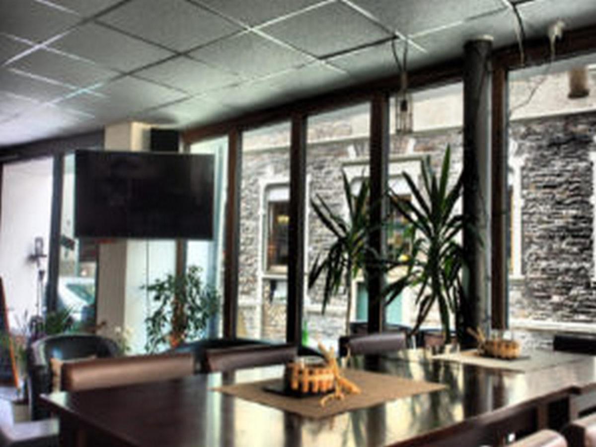 Weincafé Korkenzieher Vakantiehuis Briedel